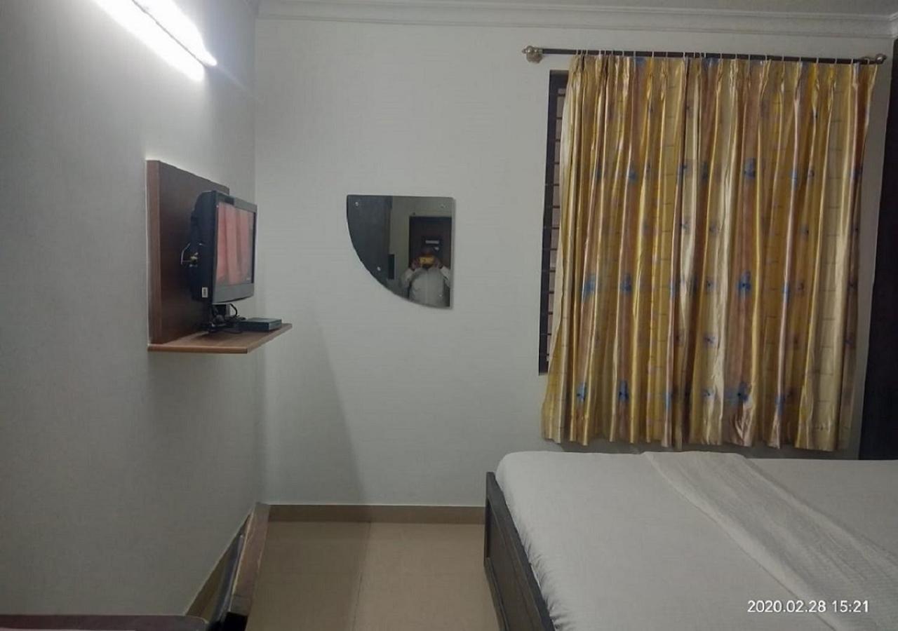 Ocean Inn Hotels Bangalore Ngoại thất bức ảnh